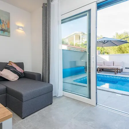 Apartment Spanic 1 *