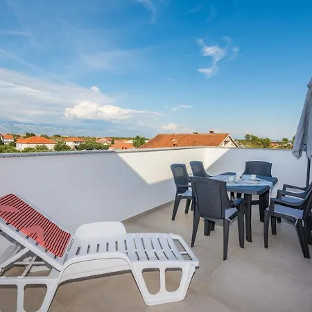 Apartment Spanic 1 Vir