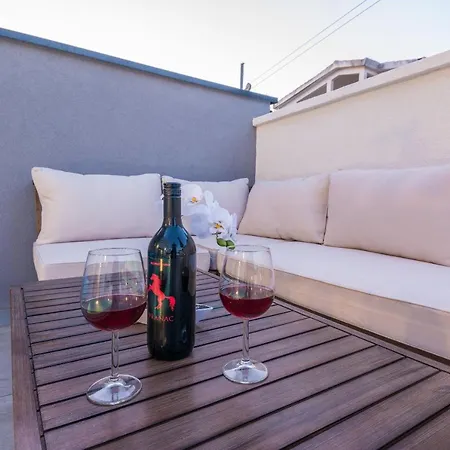 Spanic 1 Apartment *