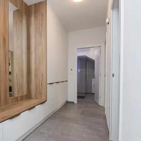 Apartment Spanic 1 *
