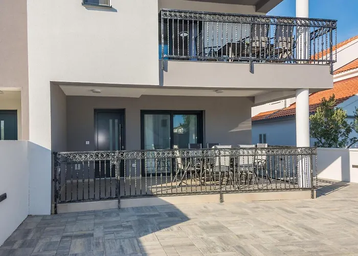 Appartamento Spanic 1 Vir